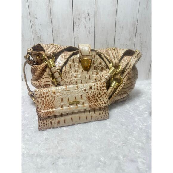 Brahmin Crocodile embossed Large shoulder women bag and wallet champagne. - Picture 9 of 12